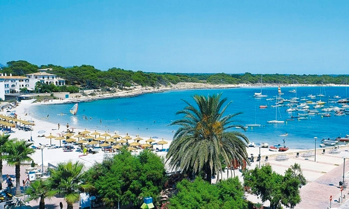 Colònia Sant Jordi - Beach Playa del Puerto, Strand am Hafen